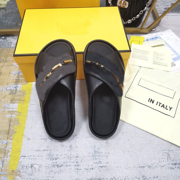 fashion holiday beach summer slippers slip-on outdoorshoes womens designer slipper cross slides metal letter sandals black white pink loafer
fashion holiday beach summer slippers slip-on outdoorshoes womens designer slipper cross slides metal letter sandals black white pink loafer