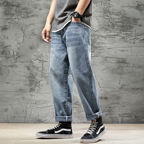 2021 new newly designer fashion men jeans vintage blue straight fit casual denim baggy pants streetwear wide leg trousers vi28
2021 new newly designer fashion men jeans vintage blue straight fit casual denim baggy pants streetwear wide leg trousers vi28