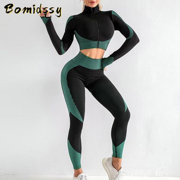 yoga outfits women's seamless sports fitness bra gym sportswear, running clothes, pants set, long-sleeved clothes, White;red 
yoga outfits women's seamless sports fitness bra gym sportswear, running clothes, pants set, long-sleeved clothes, White;red