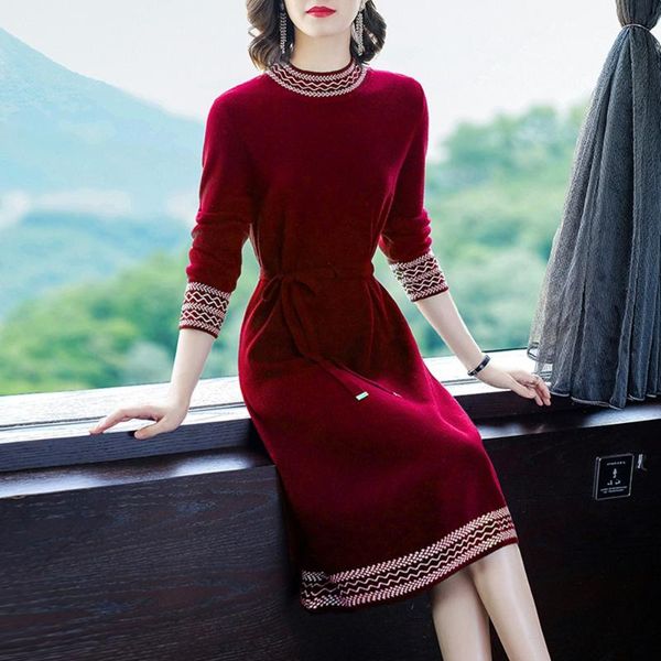 new one piece autumn and winter bottoming knitted dress woman waist elegant korean style retro slim base sweater dresses, Black;gray
new one piece autumn and winter bottoming knitted dress woman waist elegant korean style retro slim base sweater dresses, Black;gray