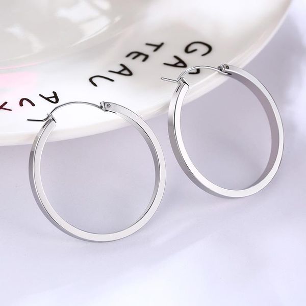 gerometric hoop earrings small, medium, large simple statement earrings in stainless steel, Golden;silver
gerometric hoop earrings small, medium, large simple statement earrings in stainless steel, Golden;silver