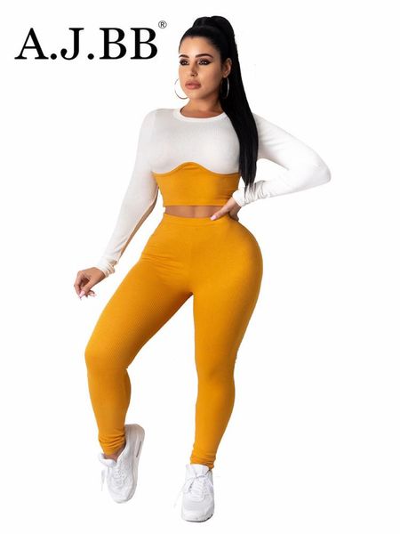 autumn new casual splicing slim fit two piece set fashion o-neck long sleeve t-shirt and trousers women's suit, Black;white
autumn new casual splicing slim fit two piece set fashion o-neck long sleeve t-shirt and trousers women's suit, Black;white
