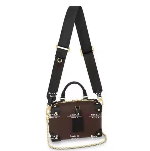 2021 sell bags women designers tote leather luxurys handbags purses designer lady crossbody letter bag pink and black color 
2021 sell bags women designers tote leather luxurys handbags purses designer lady crossbody letter bag pink and black color