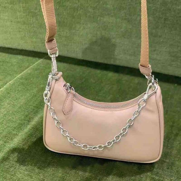 mini wholesale handbags hobo purse for women shoulder cross body messenger lady hobo satchel canvas chain
mini wholesale handbags hobo purse for women shoulder cross body messenger lady hobo satchel canvas chain