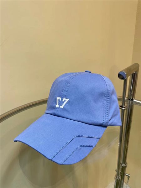 2021four seasons mens cap fashion stingy brim hats with print pattern breathable casual fitted beach hats with letters optional high quality, Blue;gray
2021four seasons mens cap fashion stingy brim hats with print pattern breathable casual fitted beach hats with letters optional high quality, Blue;gray
