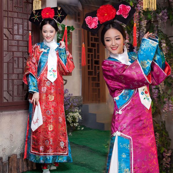 hanfu -- traditional chinese dress of women in ming dynasty, princess dress, queen, flower embroidery, Red
hanfu -- traditional chinese dress of women in ming dynasty, princess dress, queen, flower embroidery, Red