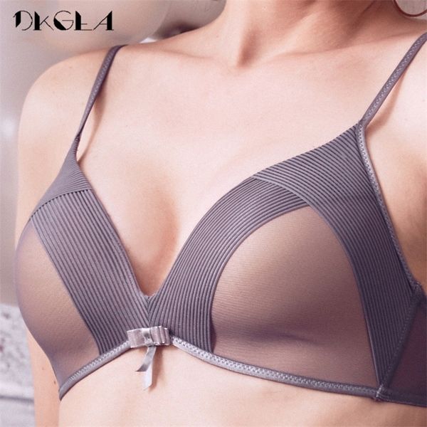 fashion girl brassiere gray women bra set underwear comfortable thin cotton brand bras deep v wire lingerie set lj201210, Red;black
fashion girl brassiere gray women bra set underwear comfortable thin cotton brand bras deep v wire lingerie set lj201210, Red;black