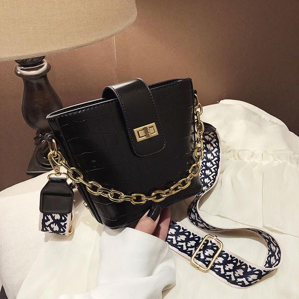 stone pattern pu leather bucket bags for women 2020 small crossbody shoulder simple bag hairball handbags sac a main femme
stone pattern pu leather bucket bags for women 2020 small crossbody shoulder simple bag hairball handbags sac a main femme
