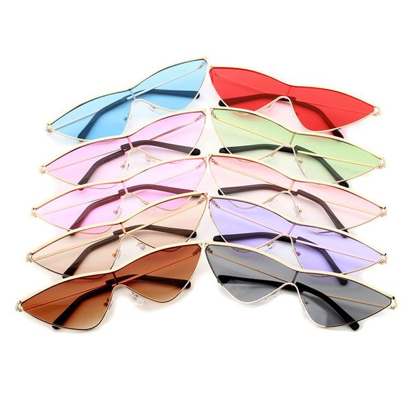 women fashion 2020 tiny red blue pink purple triangle sunglasses festival feminino, White;black
women fashion 2020 tiny red blue pink purple triangle sunglasses festival feminino, White;black
