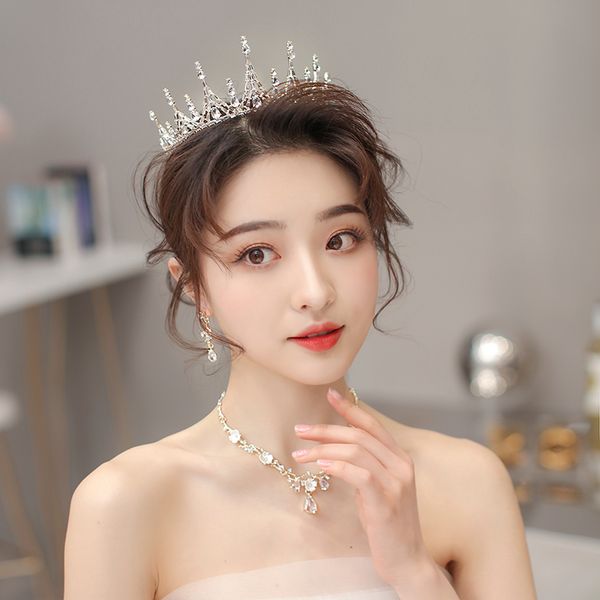 crystal headdress bride atmosphere super immortal korean version wedding hairdressing crown girl 18 years old, Silver
crystal headdress bride atmosphere super immortal korean version wedding hairdressing crown girl 18 years old, Silver