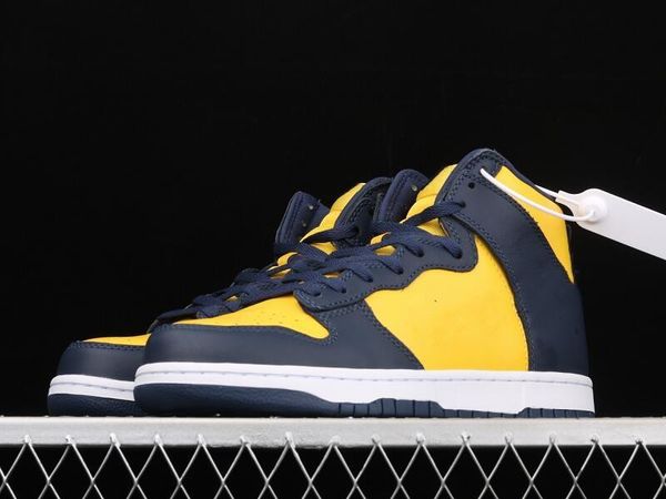 dunk high michigan varsity maize midnight navy men women sb athletic shoes sports sneakers, White;red
dunk high michigan varsity maize midnight navy men women sb athletic shoes sports sneakers, White;red