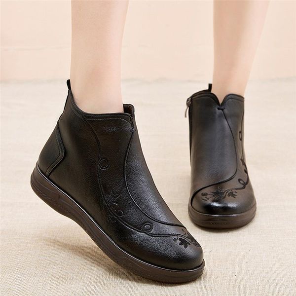 boots winter leather mother cotton shoes soft bottom middle-aged female plus velvet warm flat-bottomed non-slip ankle snow, Black
boots winter leather mother cotton shoes soft bottom middle-aged female plus velvet warm flat-bottomed non-slip ankle snow, Black