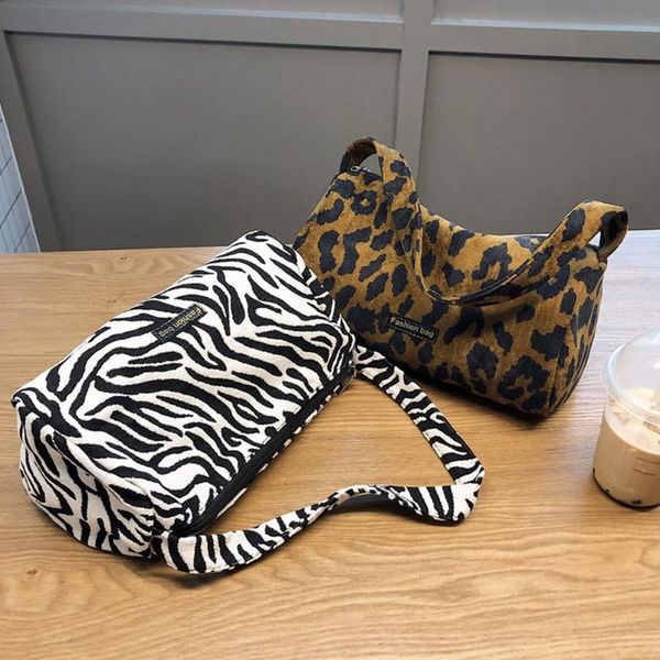 youth ladies simple versatile bag zebra leopard print women totes shoulder bag casual street daily handbag purses
youth ladies simple versatile bag zebra leopard print women totes shoulder bag casual street daily handbag purses