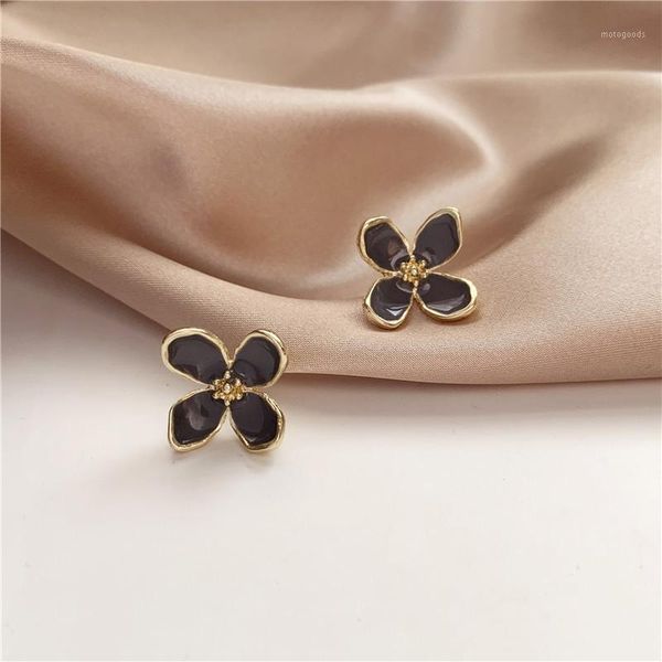 fashion girl temperament girl character joker contracted sweet flowers earring super earrings jewelry accessories1, Golden;silver
fashion girl temperament girl character joker contracted sweet flowers earring super earrings jewelry accessories1, Golden;silver