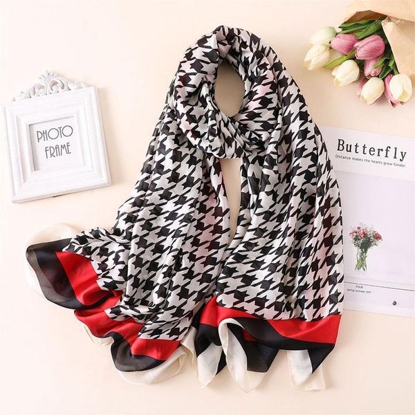 scarves 2021 women silk scarf female print foulard femme shawls and wraps long scaves beach towel bandana muslim hijab stole1, Blue;gray
scarves 2021 women silk scarf female print foulard femme shawls and wraps long scaves beach towel bandana muslim hijab stole1, Blue;gray