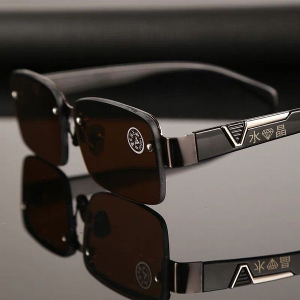 man donghai crystal glass stone glasses men's driving professional fashion cool big frame sunglasses, White;black
man donghai crystal glass stone glasses men's driving professional fashion cool big frame sunglasses, White;black