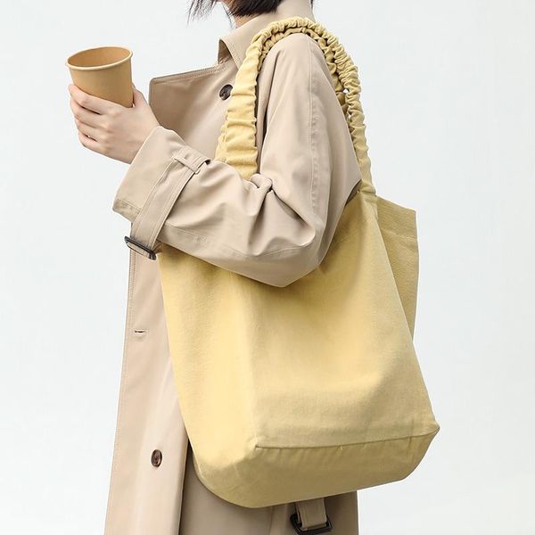 shoulder bags simple pleated handbag leisure large capacity women's bag
shoulder bags simple pleated handbag leisure large capacity women's bag