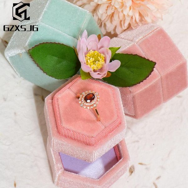 gzxsjg handmade hexagon velvet jewelry box for wedding pink green custom double rings box for wedding engagement bridal vintage, Pink;blue
gzxsjg handmade hexagon velvet jewelry box for wedding pink green custom double rings box for wedding engagement bridal vintage, Pink;blue