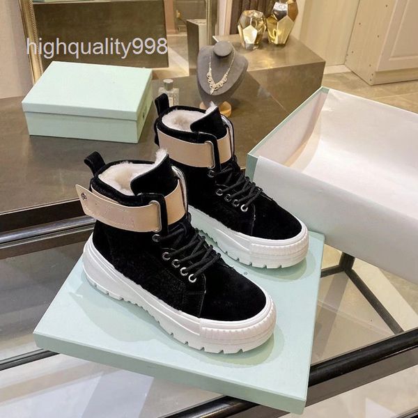 boots sheep fur integrated thick soled frosted martin boots warm leather muffin soles winter snow, Black
boots sheep fur integrated thick soled frosted martin boots warm leather muffin soles winter snow, Black