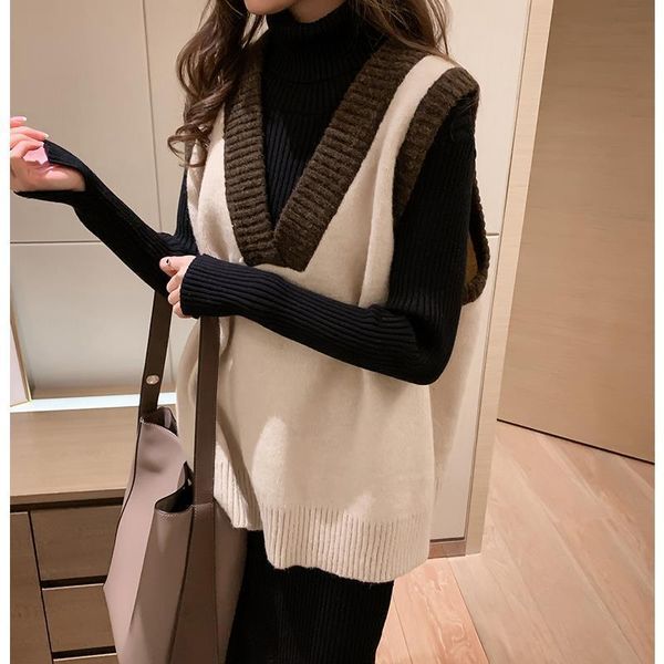 women 2020 winter vintage patchwork sweater vest female sleeveless v-neck knitted vests ladies loose chic pullovers vest z211, White;black
women 2020 winter vintage patchwork sweater vest female sleeveless v-neck knitted vests ladies loose chic pullovers vest z211, White;black
