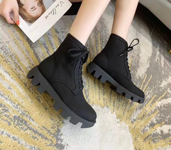 lace up short boots retro versatile and handsome martin boots with thick soles and increased motorcycle single boots with box and dustbag, Black
lace up short boots retro versatile and handsome martin boots with thick soles and increased motorcycle single boots with box and dustbag, Black