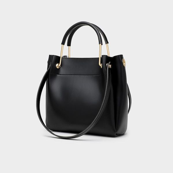 european and american style new ladies hand bag fashion shoulder bag women 
european and american style new ladies hand bag fashion shoulder bag women