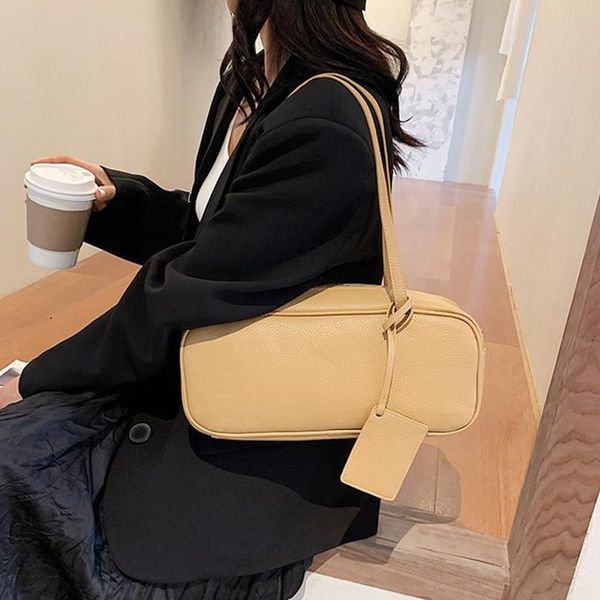 корейский моды ins простые сумки на ремне для женщин 2020 новый trend малый женский повседневный шик багет подмышек сумка женская сумки
корейский моды ins простые сумки на ремне для женщин 2020 новый trend малый женский повседневный шик багет подмышек сумка женская сумки