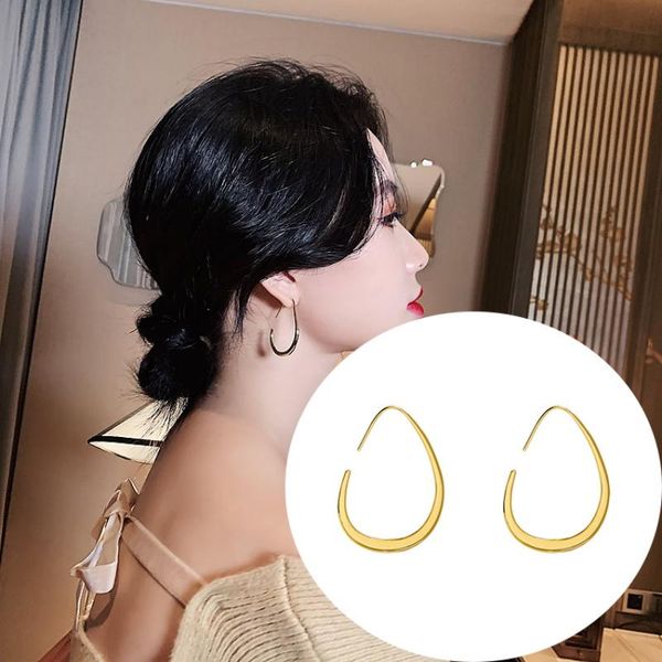 simple south korea water droplet ear ring elegant cool versatile earrings normcore style ear ring was a small face stud fan, Golden;silver
simple south korea water droplet ear ring elegant cool versatile earrings normcore style ear ring was a small face stud fan, Golden;silver
