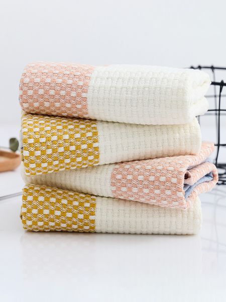 soft absorbent towel( large) combed cotton three-dimensional weaving water absorption is not easy to shed hair (140*70
soft absorbent towel( large) combed cotton three-dimensional weaving water absorption is not easy to shed hair (140*70
