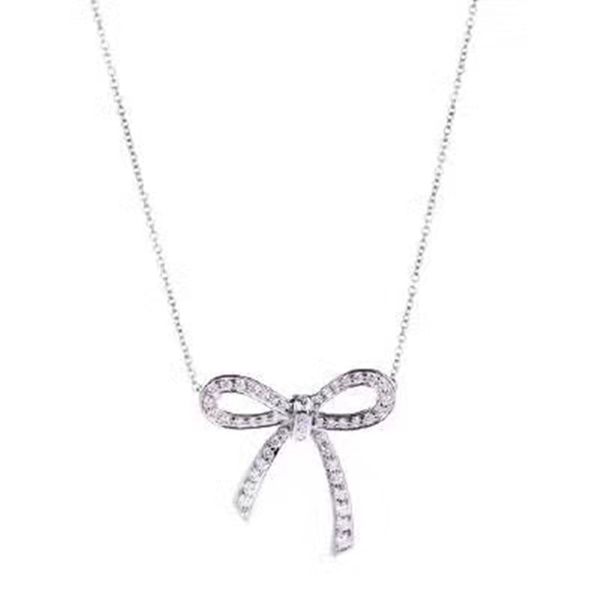 the simple and neat lines of 2020 diamond necklace are full of modernity. the classic series of imported high-carbon diamonds inlaid with ex, Silver
the simple and neat lines of 2020 diamond necklace are full of modernity. the classic series of imported high-carbon diamonds inlaid with ex, Silver