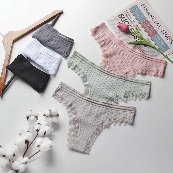 seamless panties cotton lace briefs underwear women's lingerie female fashion panty soft lady intimates under, Black;pink
seamless panties cotton lace briefs underwear women's lingerie female fashion panty soft lady intimates under, Black;pink