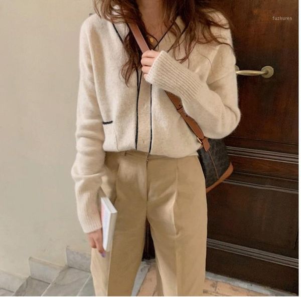 obrix casual style female knitted cardigan v-neck pocket full sleeve single breasted cardigan for women1, White
obrix casual style female knitted cardigan v-neck pocket full sleeve single breasted cardigan for women1, White