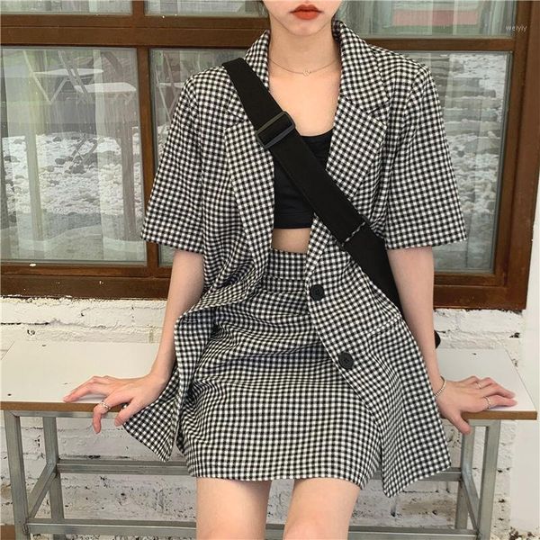 fashion women casual vintage two piece set lady short sleeves suit + mini skirt office lady streetwear designer clothes set1, Gray
fashion women casual vintage two piece set lady short sleeves suit + mini skirt office lady streetwear designer clothes set1, Gray