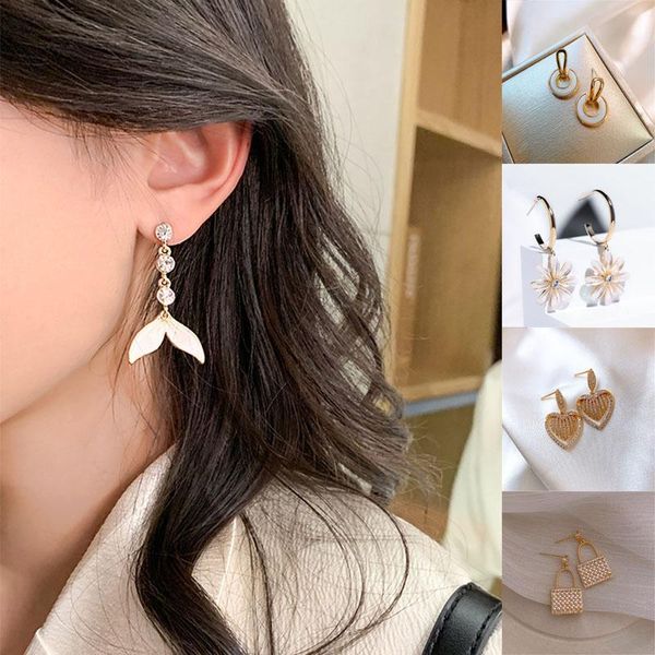 stud fashion crystal fish tail flower pendant earrings for women girls korean rhinestone geometric charms ear jewelry gifts, Golden;silver
stud fashion crystal fish tail flower pendant earrings for women girls korean rhinestone geometric charms ear jewelry gifts, Golden;silver