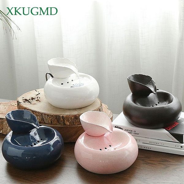 feng shui ceramics flowing water ornaments kitten drinking fountain circulating water fountain office lucky home decoration
feng shui ceramics flowing water ornaments kitten drinking fountain circulating water fountain office lucky home decoration
