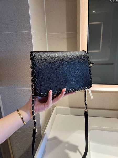 luxury designer woven bag leather women's solid color messenger bag circular logo seam decoration women's chain bag tb
luxury designer woven bag leather women's solid color messenger bag circular logo seam decoration women's chain bag tb