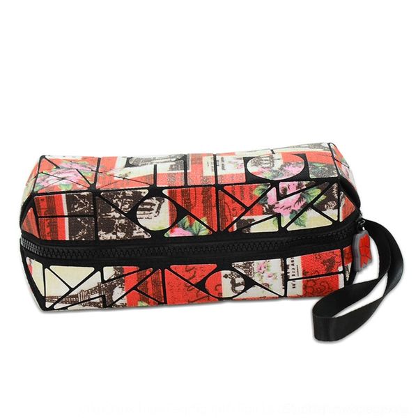 h5dw8 new women's 97zmi geometric folding makeup diamond storage cosmetic cosmetic bag multi-functional makeup storage bag hand
h5dw8 new women's 97zmi geometric folding makeup diamond storage cosmetic cosmetic bag multi-functional makeup storage bag hand