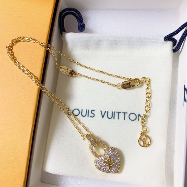 fashion pendant designer necklace letter women men necklace crystal diamond luxurys necklaces lady jewelry gift qualit with gift box r6, Silver
fashion pendant designer necklace letter women men necklace crystal diamond luxurys necklaces lady jewelry gift qualit with gift box r6, Silver