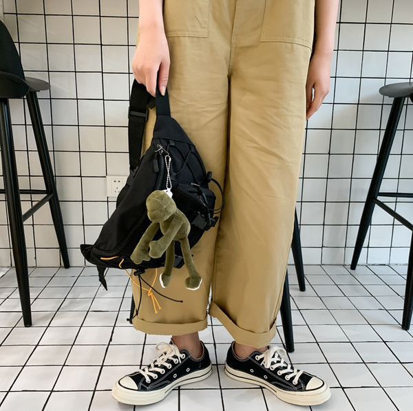 2020 women cute waist bag fashion mens bumbag for woman belt bag girl cross body bag sac banane with toy nice qs
2020 women cute waist bag fashion mens bumbag for woman belt bag girl cross body bag sac banane with toy nice qs