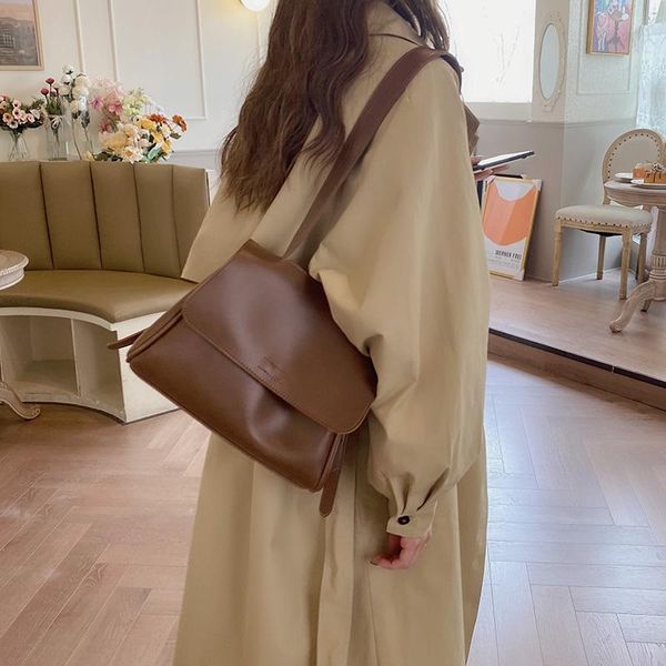 cross body fashion women pu leather bag flap shoulder female crossbody messenger
cross body fashion women pu leather bag flap shoulder female crossbody messenger