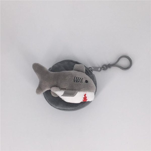 2 цветов новая акула плюшевый кошелек милый мини 8 см плюшевые игрушки кошелек детский ключ крючок кулон плюшевые игрушки подарок sqcdez 
2 цветов новая акула плюшевый кошелек милый мини 8 см плюшевые игрушки кошелек детский ключ крючок кулон плюшевые игрушки подарок sqcdez