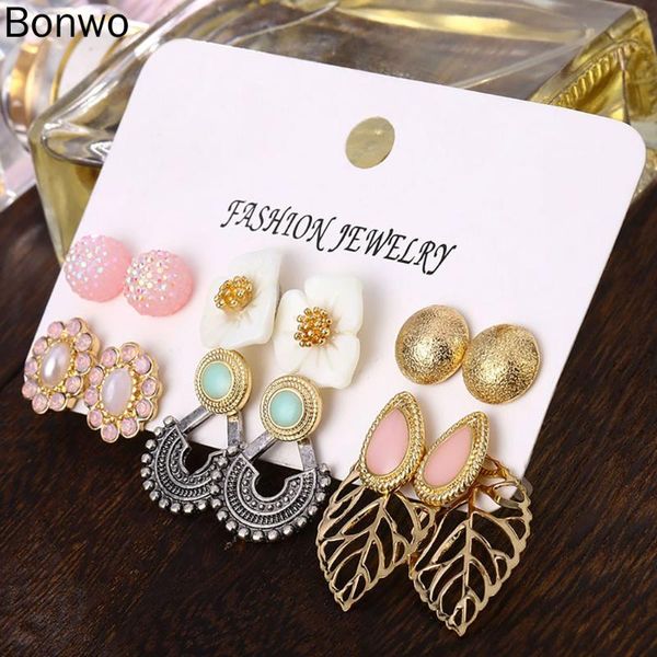 vintage stud earrings set for women bohemian crystal leaf flower stone statement hang earrings brincos jewelry accessories, Golden;silver
vintage stud earrings set for women bohemian crystal leaf flower stone statement hang earrings brincos jewelry accessories, Golden;silver