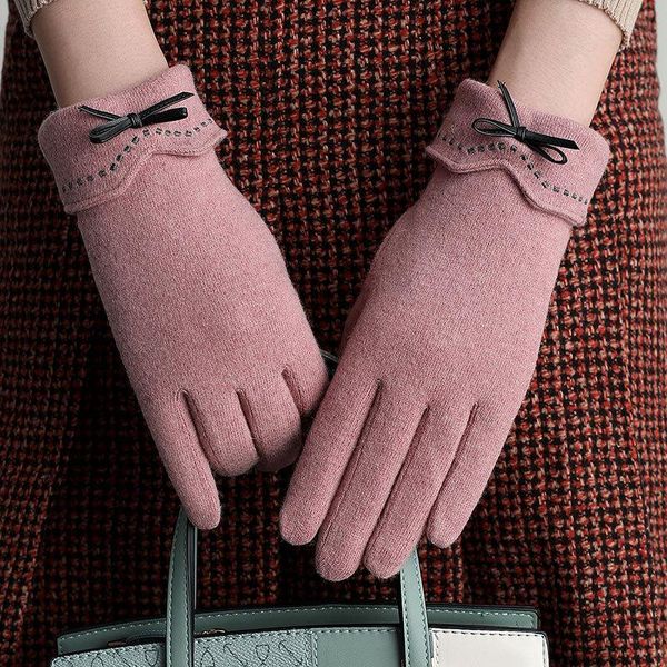 new women' gloves for autumn and winter 2020 wool plush warm bow cashmere thickened gloves student touch screen riding, Blue;gray
new women' gloves for autumn and winter 2020 wool plush warm bow cashmere thickened gloves student touch screen riding, Blue;gray