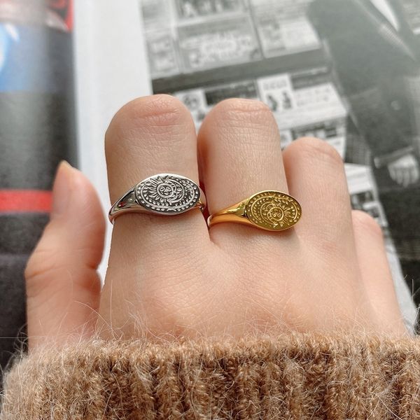 silvology 925 серебрянные вс moon face rings овальный творческий cute венок модные кольца для женщин дружба ювелирные изделия 201112, Slivery;golden
silvology 925 серебрянные вс moon face rings овальный творческий cute венок модные кольца для женщин дружба ювелирные изделия 201112, Slivery;golden