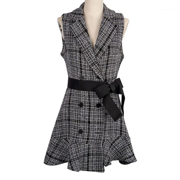 casual dresses autumn winter korean women's plaid dress fashion double breasted sleeveless slim mini elegant ladies office1, Black;gray
casual dresses autumn winter korean women's plaid dress fashion double breasted sleeveless slim mini elegant ladies office1, Black;gray