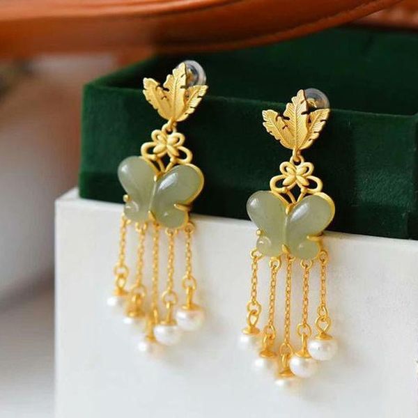Silver inlaid natural Hetian chalcedony butterfly Tassel Earrings Chinese light luxury unique noble women's brand jewelry
Silver inlaid natural Hetian chalcedony butterfly Tassel Earrings Chinese light luxury unique noble women's brand jewelry