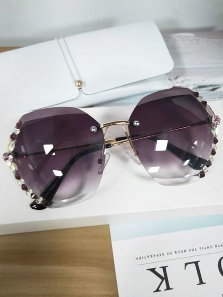 sunglasses qiyan gradient diamond inlaid women's personality elegant fashion new sunglasses trendy big face round face thin, White;black
sunglasses qiyan gradient diamond inlaid women's personality elegant fashion new sunglasses trendy big face round face thin, White;black