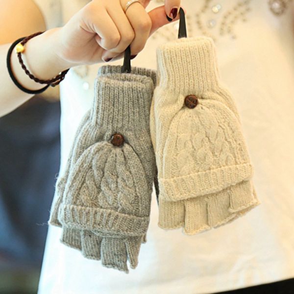 knitted open fingered gloves cut in autumn winter lovely girl students' five and half fingers flip over woolen yarn for, Blue;gray
knitted open fingered gloves cut in autumn winter lovely girl students' five and half fingers flip over woolen yarn for, Blue;gray