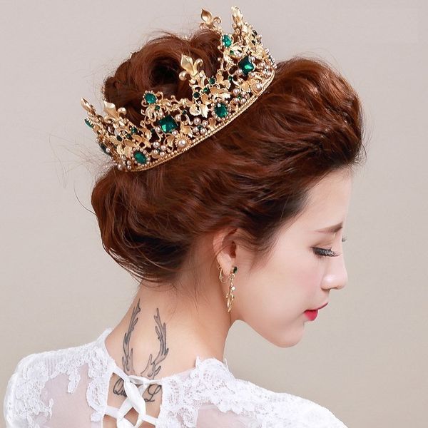 headdress bride red high-end air queen fan wedding hair accessories western style round crown trend, Silver 
headdress bride red high-end air queen fan wedding hair accessories western style round crown trend, Silver