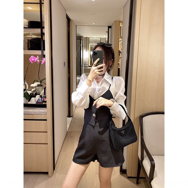 european summer suit women's trend 2020 new hepburn light mature style shorts and shortsfashion shorts two piece set of foreign style e, Gray
european summer suit women's trend 2020 new hepburn light mature style shorts and shortsfashion shorts two piece set of foreign style e, Gray